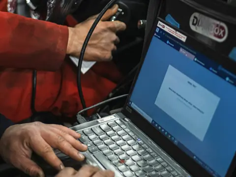 Diagnóstico con escáner en Mecánica Quadrelli